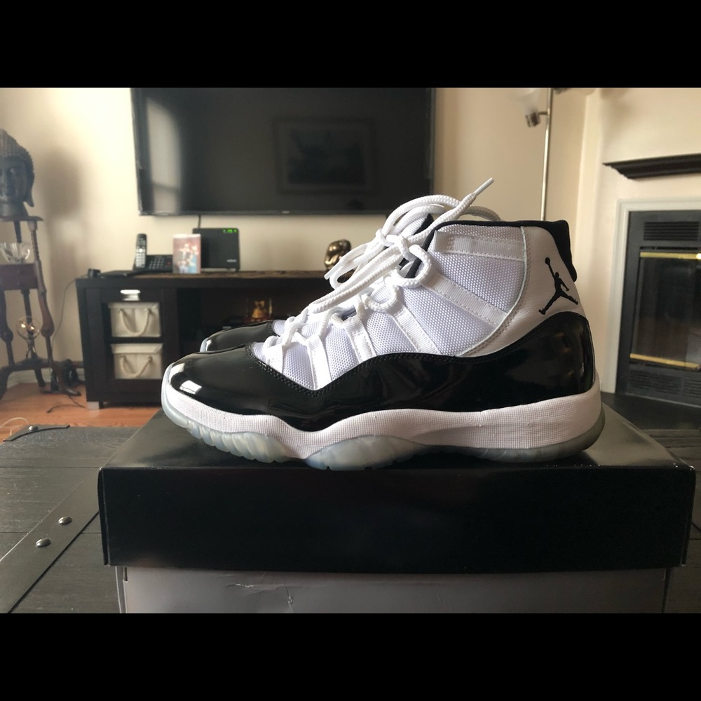 Men’s Air Jordan 11 Retro 👟